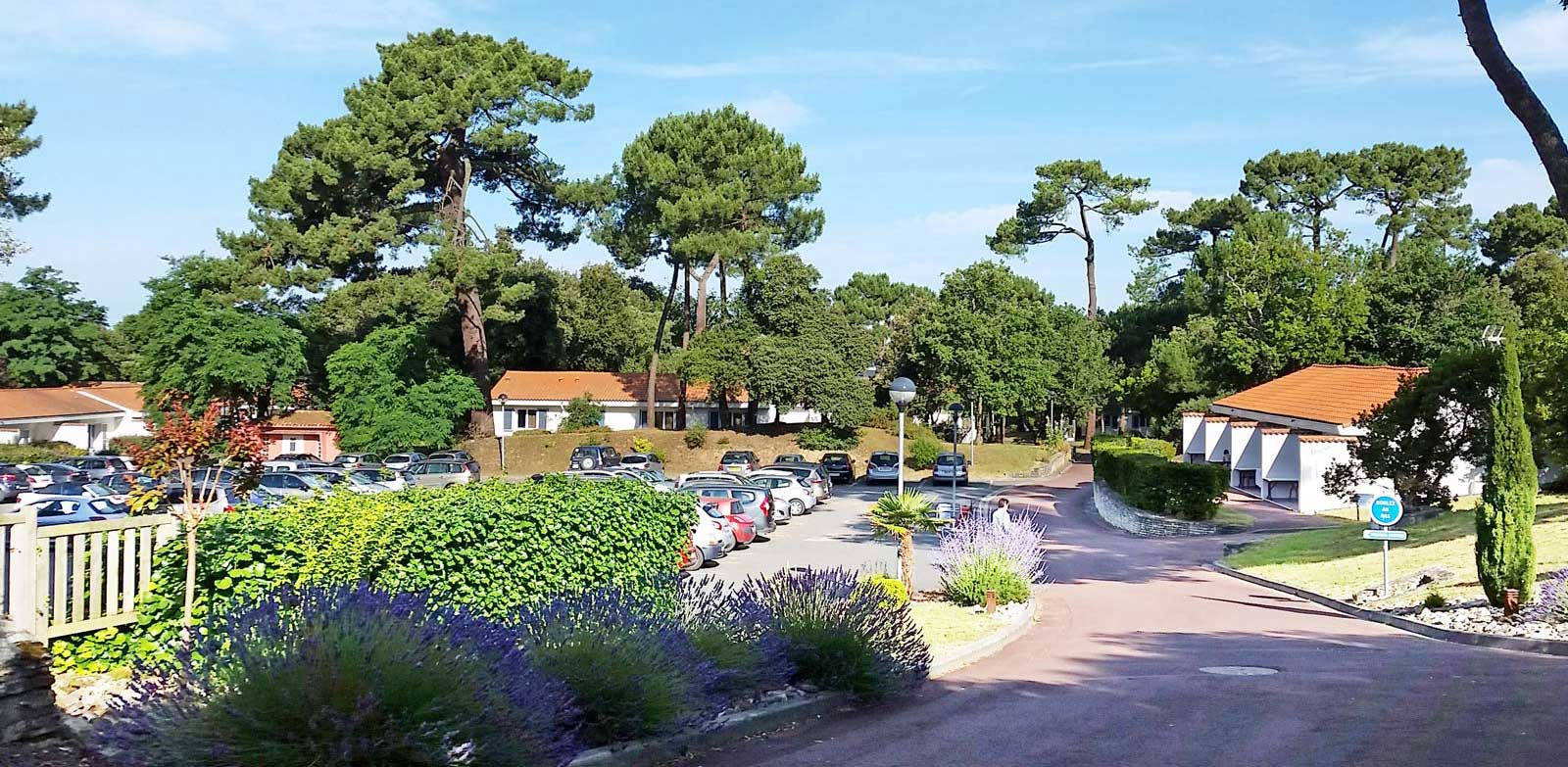 SAINT-GEORGES-DE-DIDONNE – Village Club