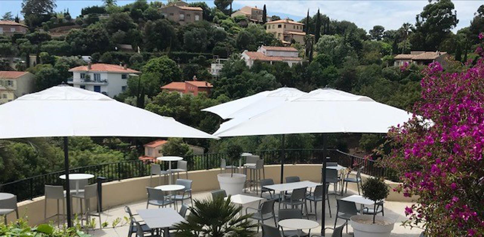 SAINT-RAPHAËL – AGAY – Hôtel Premium Les Roches Rouges