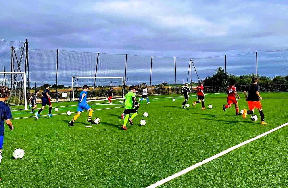 Bertheaume, Passion Football 6-14ans (Printemps)